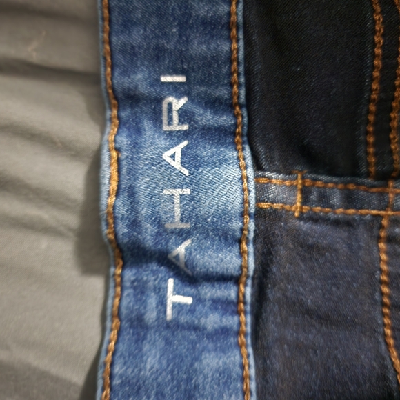 Tahari Skinny Blue Jeans - Picture 2 of 4